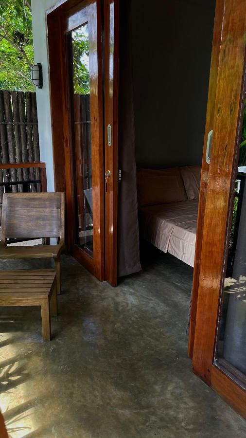 Matam-Is Cafe & Homestay General Luna  Exterior photo